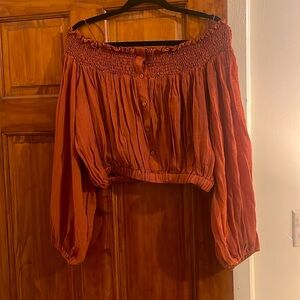 Off the shoulder crop top!!